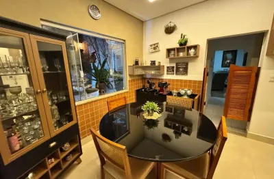 Casa à venda R$ 850.000,00 — Vila Progresso | Rua Ubirajara — Sorocaba/SP