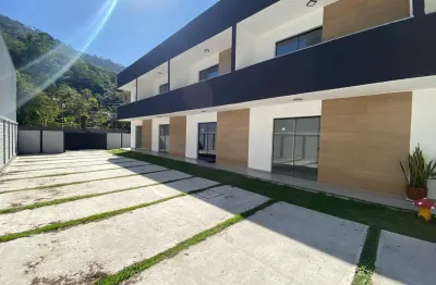 OPORTUNIDADE! Casa Duplex Semi Nova em Condomínio Fechado – Itaocaia Valley | Itaipuaçu