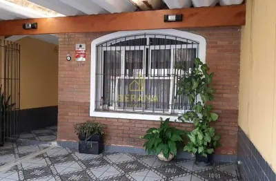 Sobrado Espaçoso na Vila Mazzei com Suíte, Edícula e Garagem