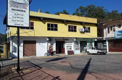 Casa à venda na Avenida Juca Batista, Cavalhada, Porto Alegre