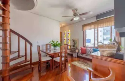 Cobertura Duplex reformado 3 dom. 1 suite e  2 Vagas de Garagem