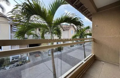 Casa em condomínio fechado com 3 quartos à venda no Cabral, Contagem  por R$ 690.000