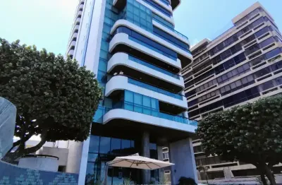 Edifício Francisco do Rego Barros Lacerda - 4 suítes, 4 vagas
