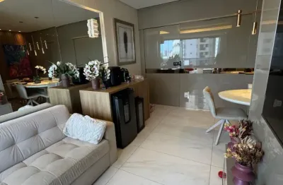 Lindo apartamento mobiliado e decorado na Rua Real da Torre - PORTEIRA FECHADA