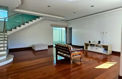 Casa para Venda em Teresópolis, Tijuca, 6 dormitórios, 4 suítes, 5 banheiros, 2 vagas