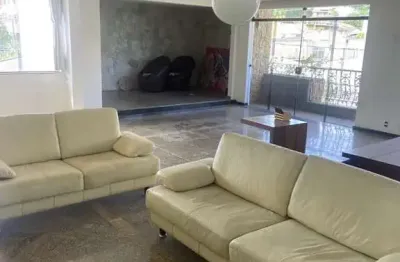 Casa com 3 Quartos à venda, 230 m² por R$ 1.250.000 - Vila Valqueire - Rio de Janeiro/RJ