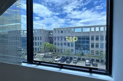 Sala comercial com 3 salas à venda na Avenida Luís Carlos Prestes, 350, Barra da Tijuca, Rio de Janeiro