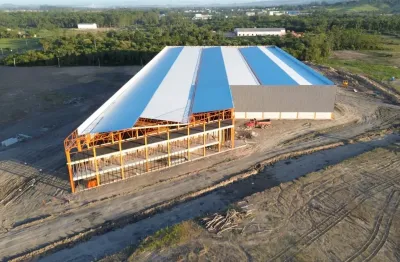 Barracão / Galpão / Depósito com 10 salas para alugar na Rodovia Luiz Rosso, 01, São Domingos, Criciúma
