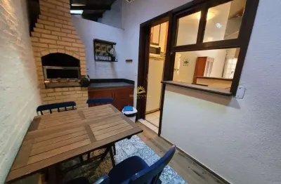 Casa em condomínio fechado com 2 quartos à venda na Rua Getúlio Coutinho, 81, Enseada Azul, Guarapari por R$ 550.000