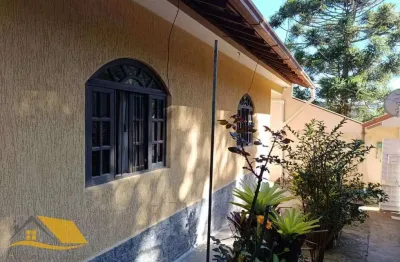 Vendo casa independente com quintal e garagem na praça da furunfa