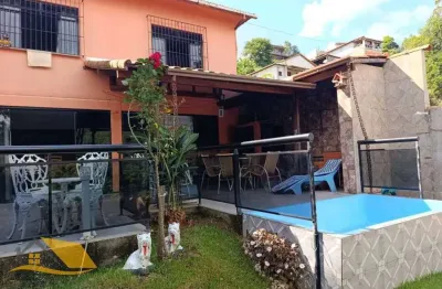 Casa com 2 quartos à venda na Rua Maria Isabel Sangy, 200, Varginha, Nova Friburgo