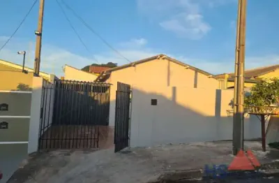 Casa com 2 quartos  à venda, 80.00 m2 por r$200000.00  - conjunto parigot de souza - londrina/pr