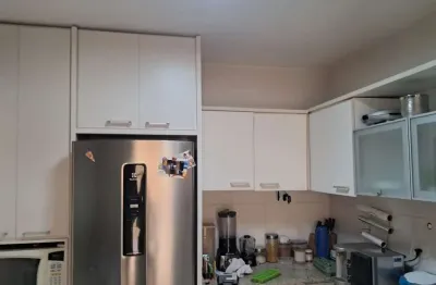 Casa com 3 quartos  à venda, 126.00 m2 por r$700000.00  - vale dos tucanos - londrina/pr