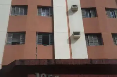 Apartamento com 2 quartos  à venda, 62.00 m2 por r$280000.00  - centro - londrina/pr