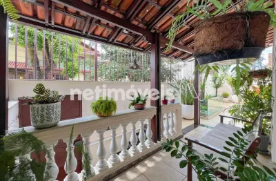 Casa com 4 quartos à venda na Rua Jaspe, Santa Tereza, Belo Horizonte