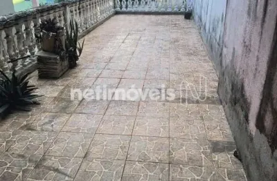 Casa com 3 quartos à venda na Rua dos Partidos, Nossa Senhora da Saúde, Belo Horizonte