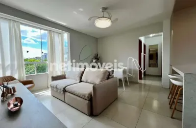 Apartamento 02 quartos, suíte, 02 vagas, elevador, prédio individual a 10 minutos do minas shopping.