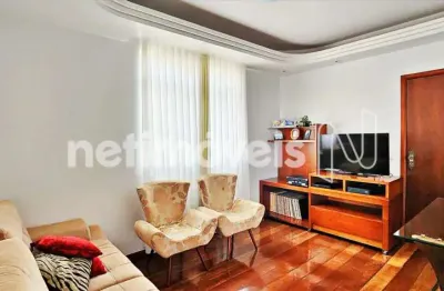 Apartamento 03 quartos, 02 vagas com elevador no sagrada família