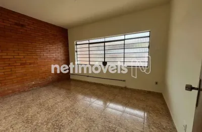 Casa de 4 quartos ampla à venda &ndash; 259m²; &ndash; bairro santa cruz