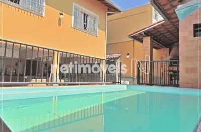 Casa com 5 quartos à venda na Santa Cruz, Belo Horizonte 