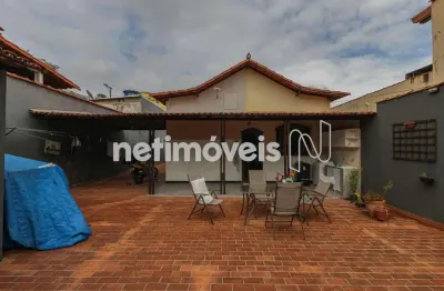 Casa com 3 quartos à venda na Santa Cruz, Belo Horizonte 