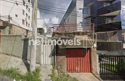 Casa com 2 quartos à venda na Rua São Jerônimo, Sagrada Família, Belo Horizonte