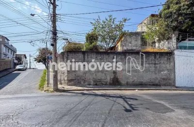 Terreno à venda na Rua Santíssima Trindade, Sagrada Família, Belo Horizonte