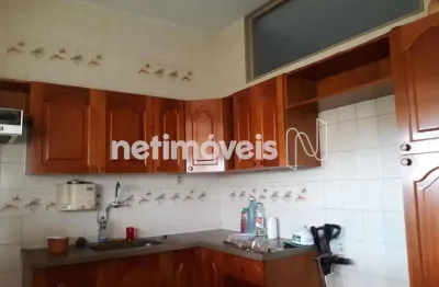 Casa com 4 quartos para alugar na Santa Inês, Belo Horizonte 