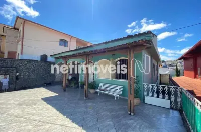 Casa com 3 quartos à venda na Rua Maria Ferreira da Silva, Fernão Dias, Belo Horizonte