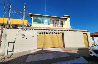 Casa com 6 quartos à venda no Fernão Dias, Belo Horizonte 