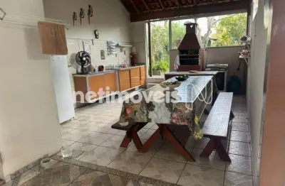 Casa com 3 quartos à venda no Fernão Dias, Belo Horizonte 