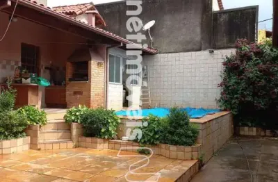 Casa com 3 quartos à venda na Santa Inês, Belo Horizonte 