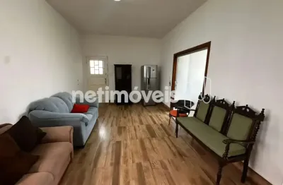 Apartamento Mobiliado à Venda &ndash; 05 Quartos | 01 Suíte | 128m²; &ndash; Bairro Floresta