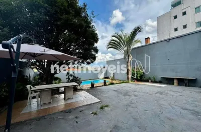 Linda casa no Bairro Palmares, para quem quer conforto e bem localizada.