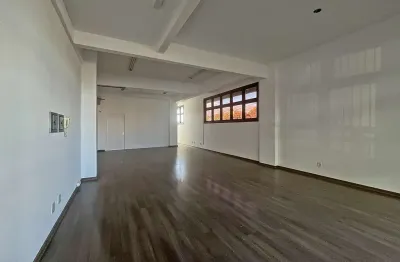 Loja/sala térrea para locação no bairro humaitá em bento gonçalves, rs