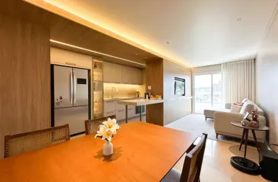 Apartamento totalmente mobiliado e equipado, localizado no bairro progresso.