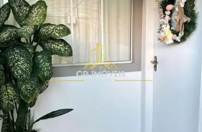 Sobrado para Venda em Balneário Camboriú, Naçòes, 2 dormitórios, 2 suítes, 3 banheiros, 1 vaga