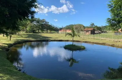 Chácara para Venda em Camboriú, Área Rural de Camboriú, 3 dormitórios, 5 banheiros, 10 vagas