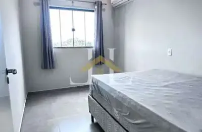 Investimento seguro: apto semi mobiliado em balneário piçarras