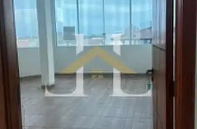 Sala comercial no centro de balneário piçarras por r$3.000
