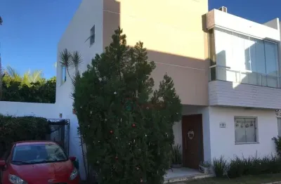 Casa à venda no bairro buraquinho em lauro de freitas/ba