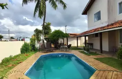 Casa com 4 quartos para alugar na Avenida Praia de Guarujá, 55, Vilas do Atlantico, Lauro de Freitas