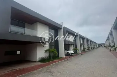 Casa de condomínio alto padrão 4/4 à venda na av. priscila dutra