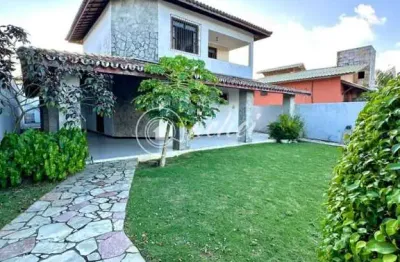 Casa em alameda fechada com 5/4 em vilas do atlântico