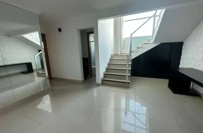 &#127750; cobertura incrível com vista panorâmica para a reserva no bairro cabral, contagem!