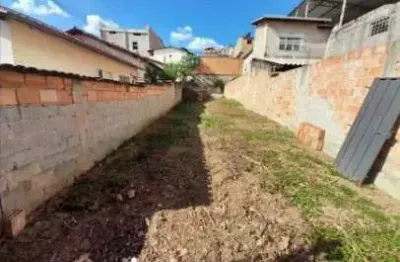 Está procurando um lugar para construir a casa dos seus sonhos? então você não pode perder essa oportunidade! temos à venda um meio lote de 192m² no bairro jardim laguna em contagem.  com uma área suf