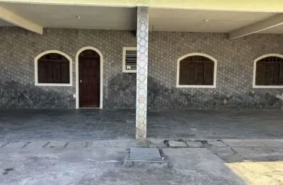 Casa com 2 dormitórios para alugar, 50 m² por R$ 2.120,20/mês - Jardim Mariléa - Rio das Ostras/RJ