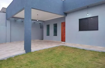 Casa Térrea à Venda – Alto Padrão em Serras de Atibaia II com 3 dormitórios e 1 suíte por R$ 990.000,00