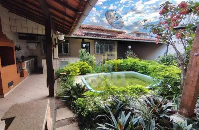 Casa com 5 quartos à venda na Rua Bom Jesus do Itabapuana, 804, Recreio, Rio das Ostras