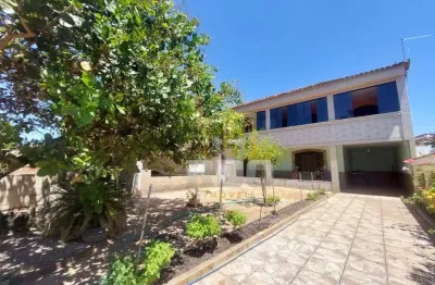 Casa com 3 quartos à venda, 200 m² por r$ 500.000 - centro - rio das ostras/rj